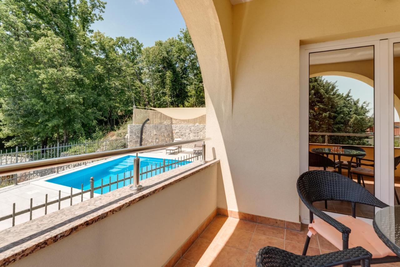 House Arifrago